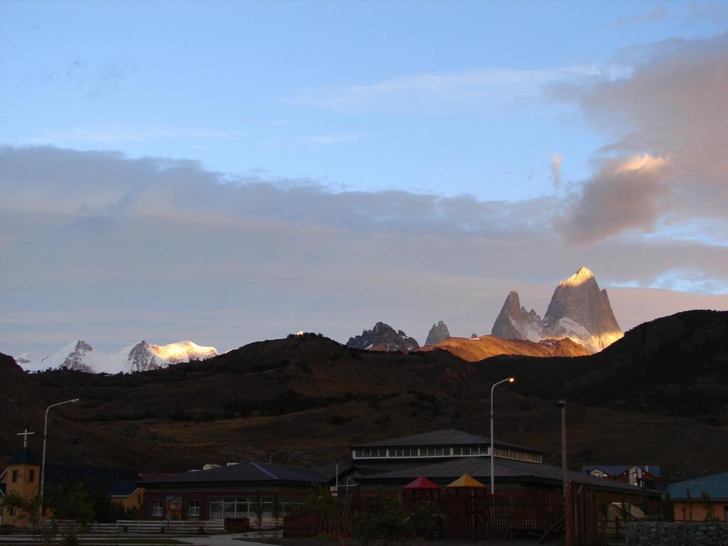 Hotel La Aldea El Chaltén Exterior foto